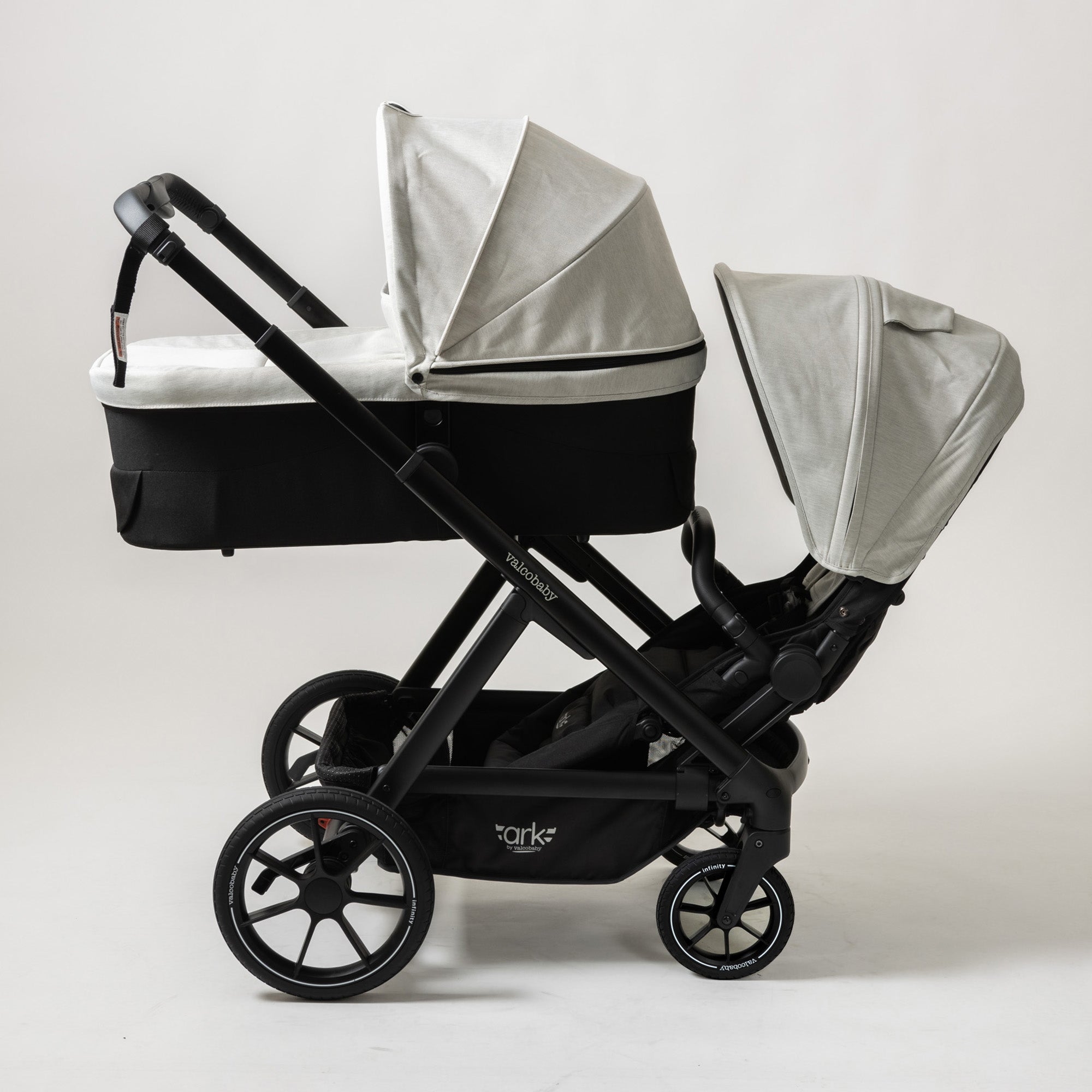 Valcobaby Ark Stroller - Tiny Tots Baby Store 