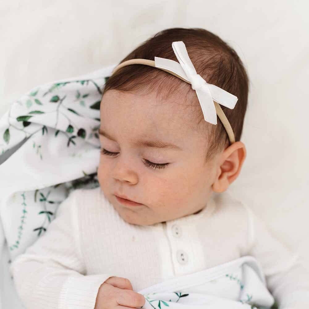 Snuggle Hunny White Velvet Bow - Tiny Tots Baby Store 