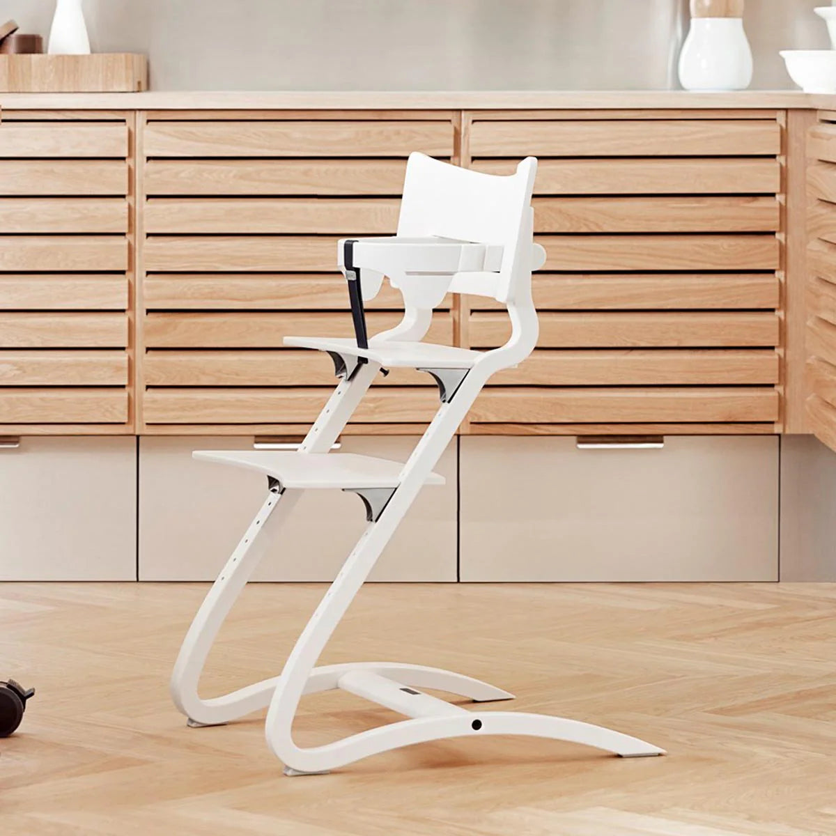 Leander High Chair-White - Tiny Tots Baby Store 