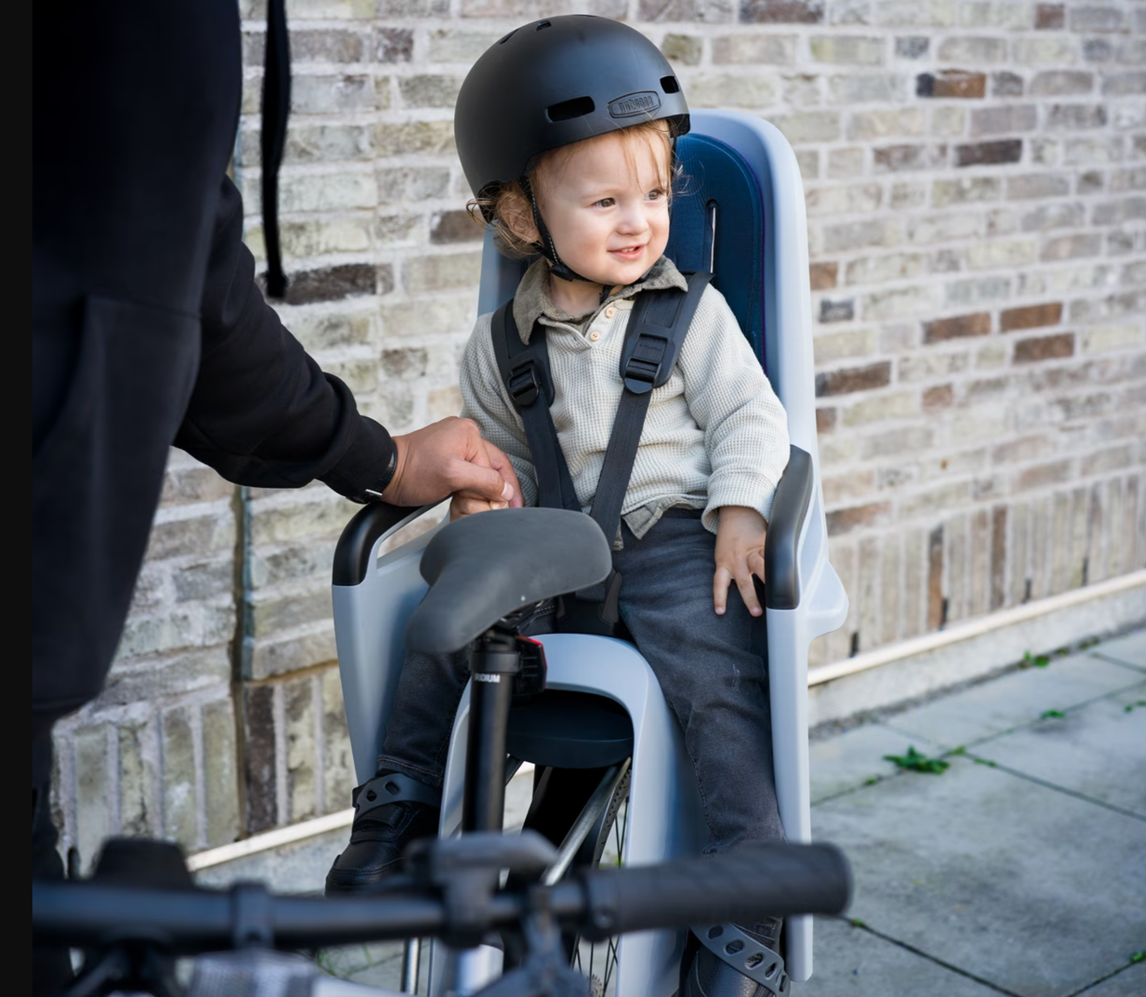 Thule RideAlong 2 tiltable child bike seat LIGHT gray - Tiny Tots Baby Store 