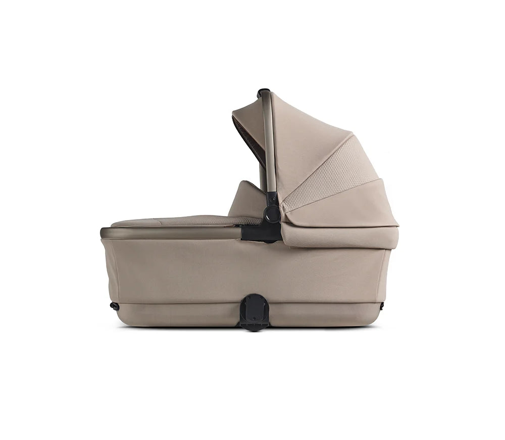 Silver Cross Reef Carrycot - Frappe - Tiny Tots Baby Store 