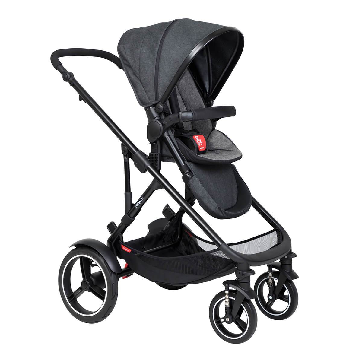 philandteds inline modular inline buggy in charcoal grey with seat in forward facing position 3qtr view_charcoal