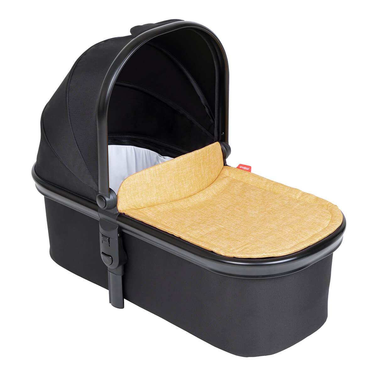 phil&teds snug carrycot with butterscotch lid 3/4 view_butterscotch